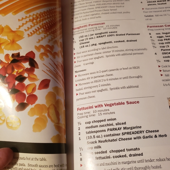 Lot of 3 Vintage Cookbooks - Picture 12 of 14